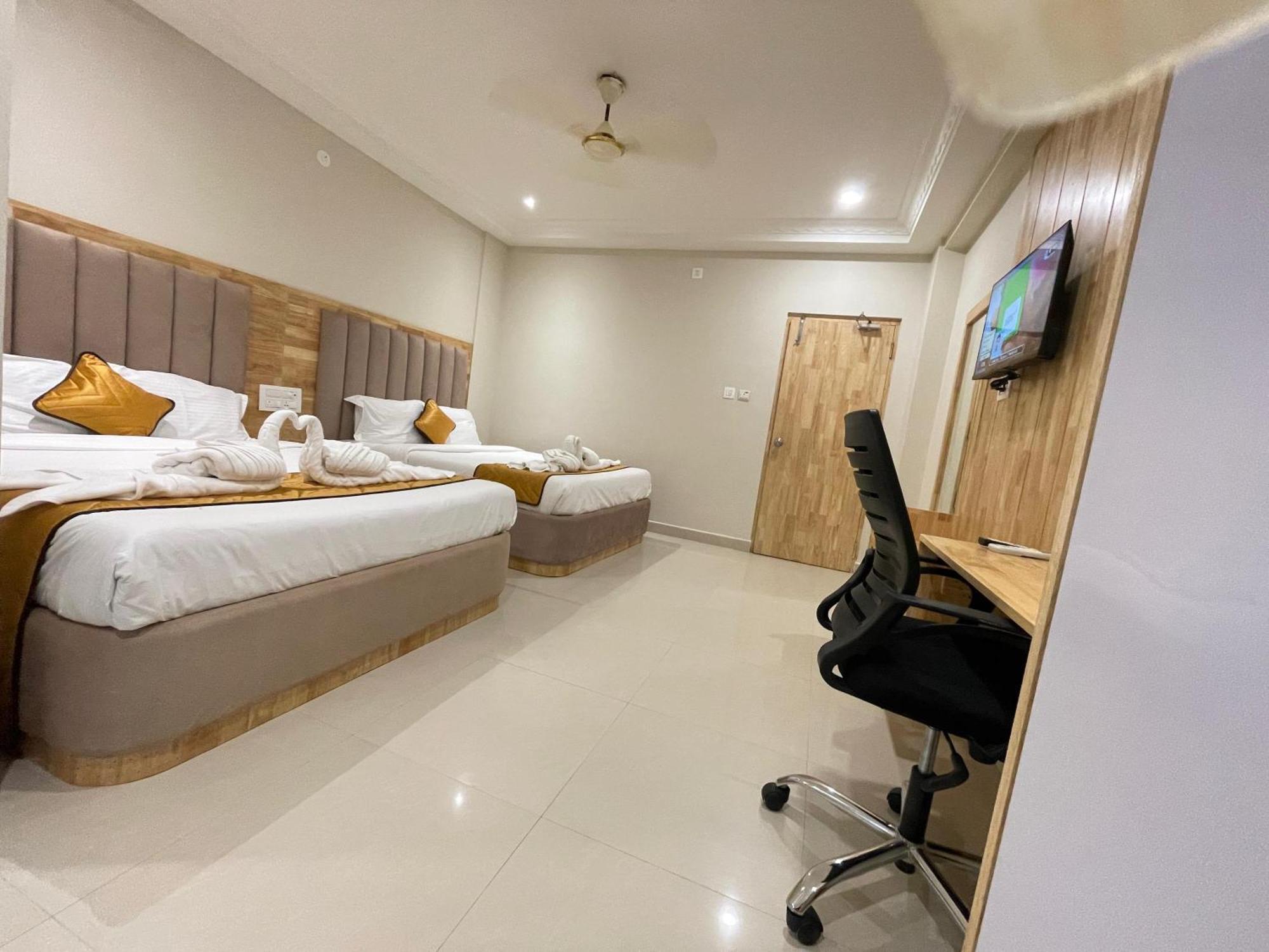 Hotel Mgm Grand Srikalahasti Dış mekan fotoğraf